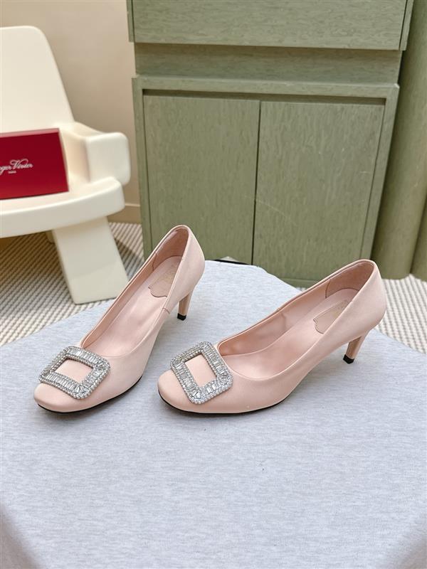 20251127171740338 300